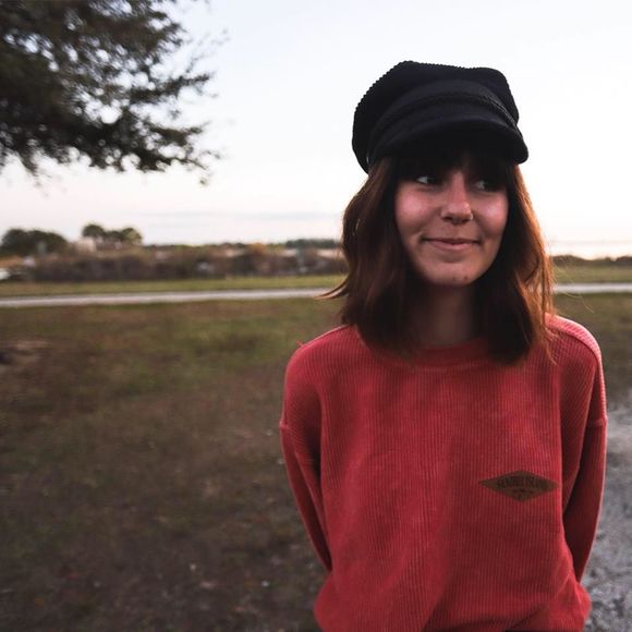 Meet your Posher, Becca - Picture 1 of 1